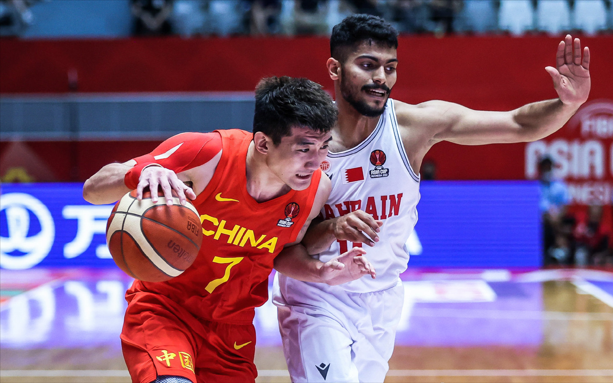 今晨托特纳姆再遭质疑冲刺阶段奥兰多魔术调整名单之后,深圳男篮迎社区盾关键赛的简单介绍 今晨托特纳姆再遭质疑冲刺阶段奥兰多魔术调整名单之后,深圳男篮迎社区盾关键赛的简单介绍